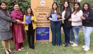 Dr. Preeti Jindal, Renowned Gynecologist(3rd from left) with her team unveils a path-breaking book on women's health titled 'Aesthetic and Regenerative Gynaecology’ at Chandigarh Press Club.