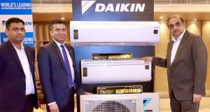 Kanwal Jeet Jawa, Chairman & Managing Director, Daikin India (right), Naveen Sharma, AGM, Sales (Far left), and Ankit Gulati, DGM, Branch Operations Head pose with Daikin's all new U-Series Split ACs' at a launch in Mountview Hotel in Chandigarh on 1st April, 2022.