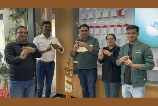 OnePlus opens its first exclusive store, HLP Galleria, in Mohali OnePlus Store In Mohali